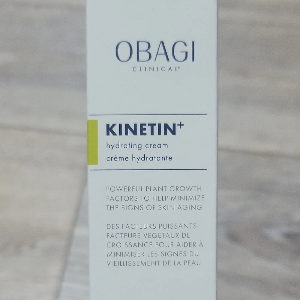 Kinetin+ Hydrating Cream - White and Blue